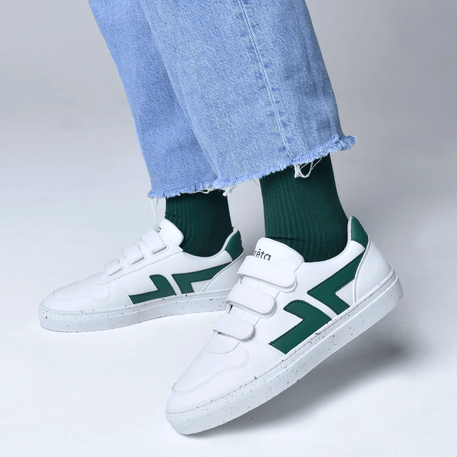 Alpha Unisex Vegan Leather Velcro Sneakers | Green