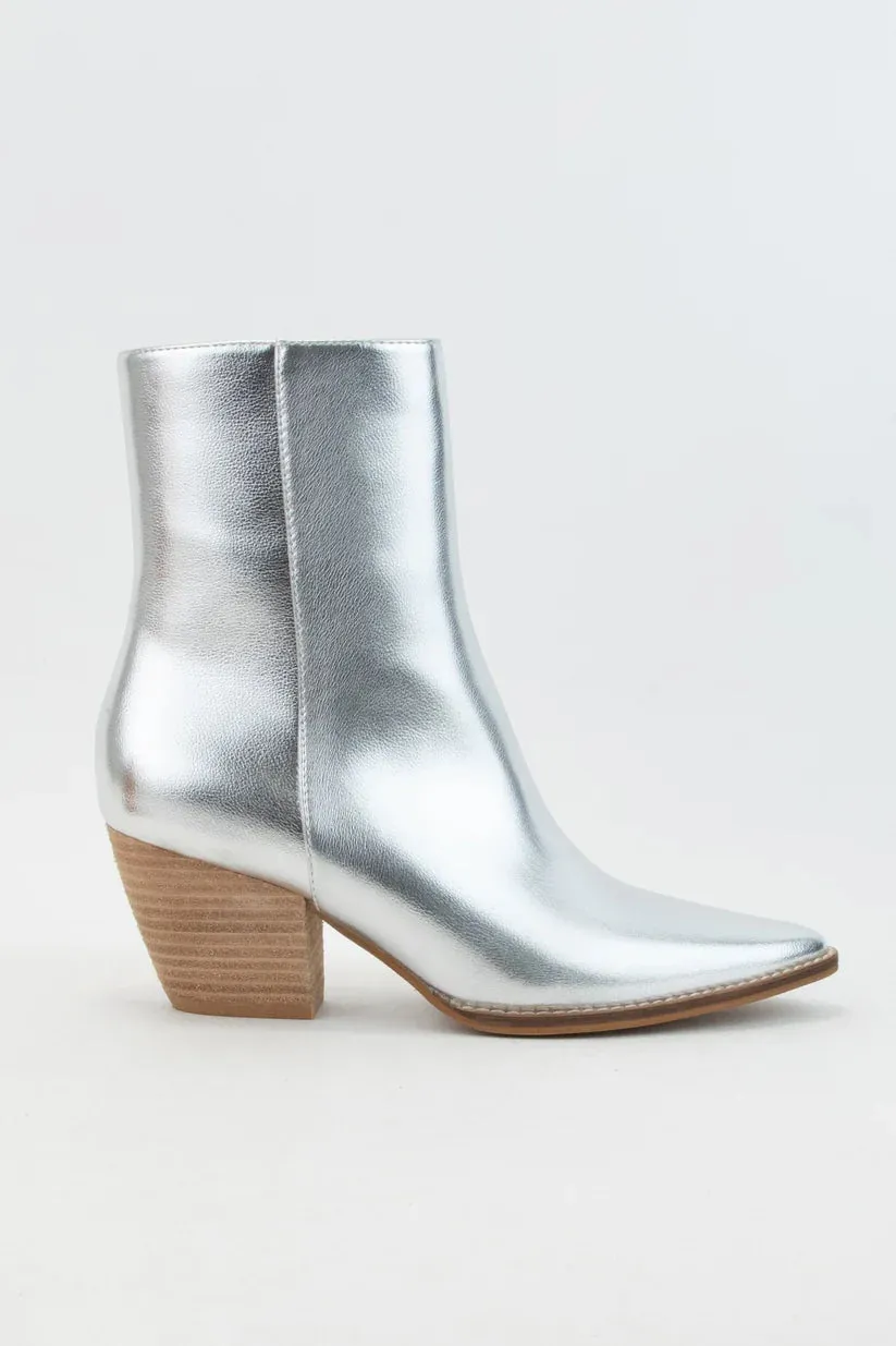 Arisa Boot