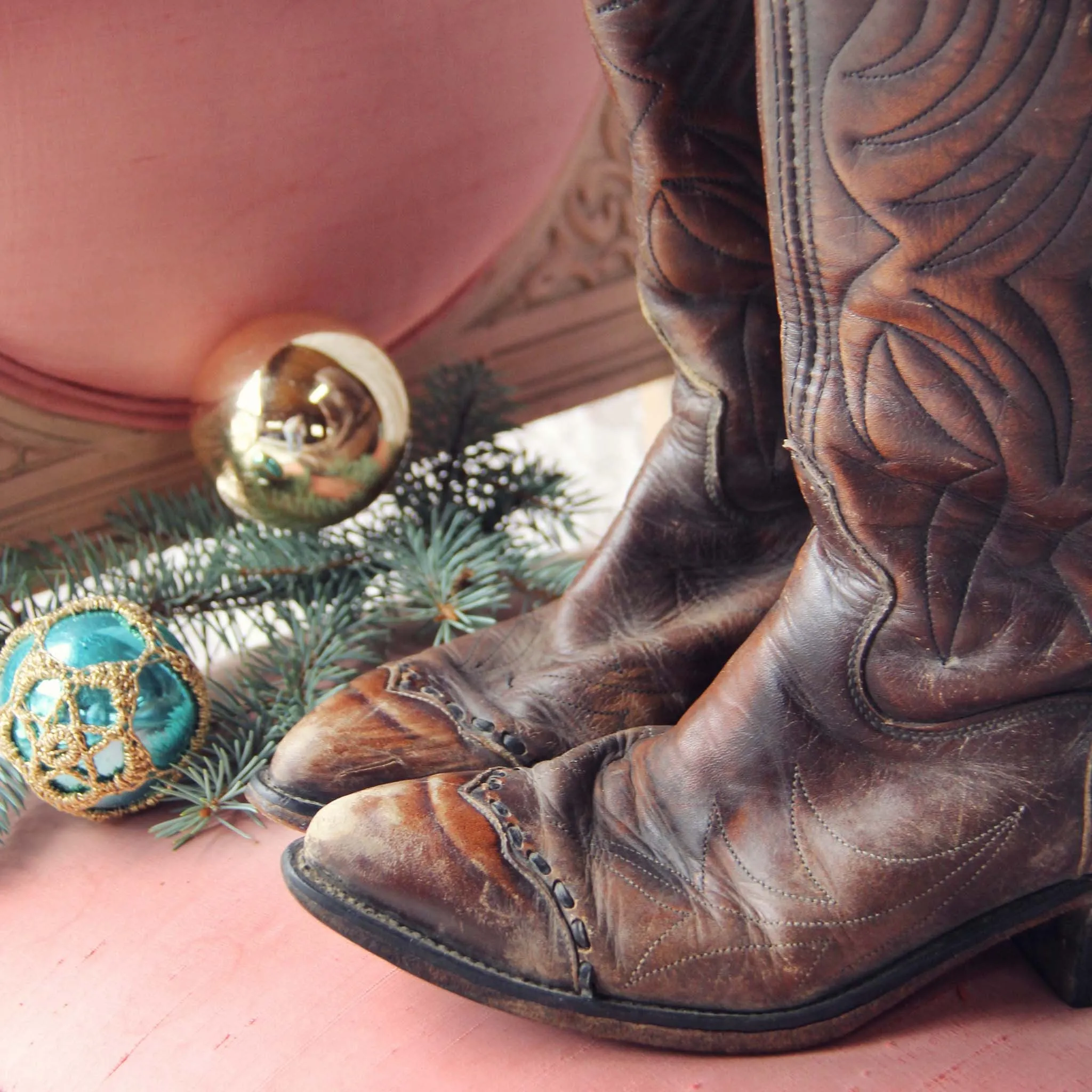 Ash Stitch Vintage Boots