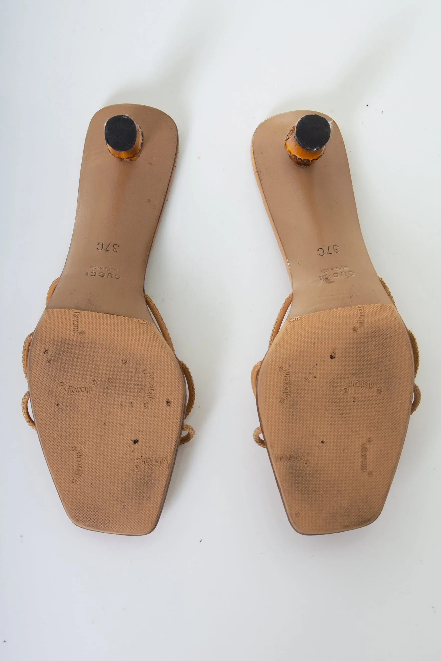 Bamboo Heels 37
