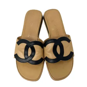 Chanel Tan   Black Leather Logo Sandals