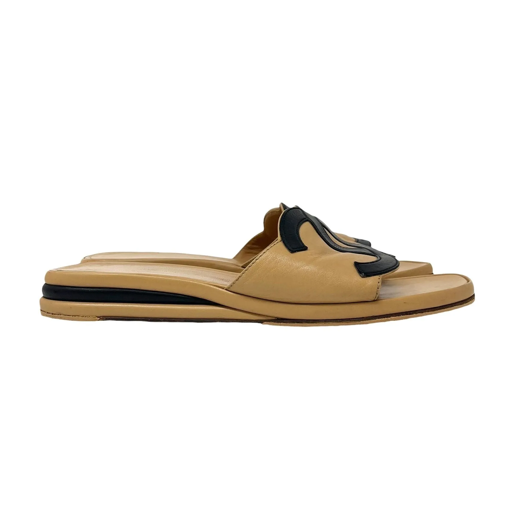 Chanel Tan   Black Leather Logo Sandals