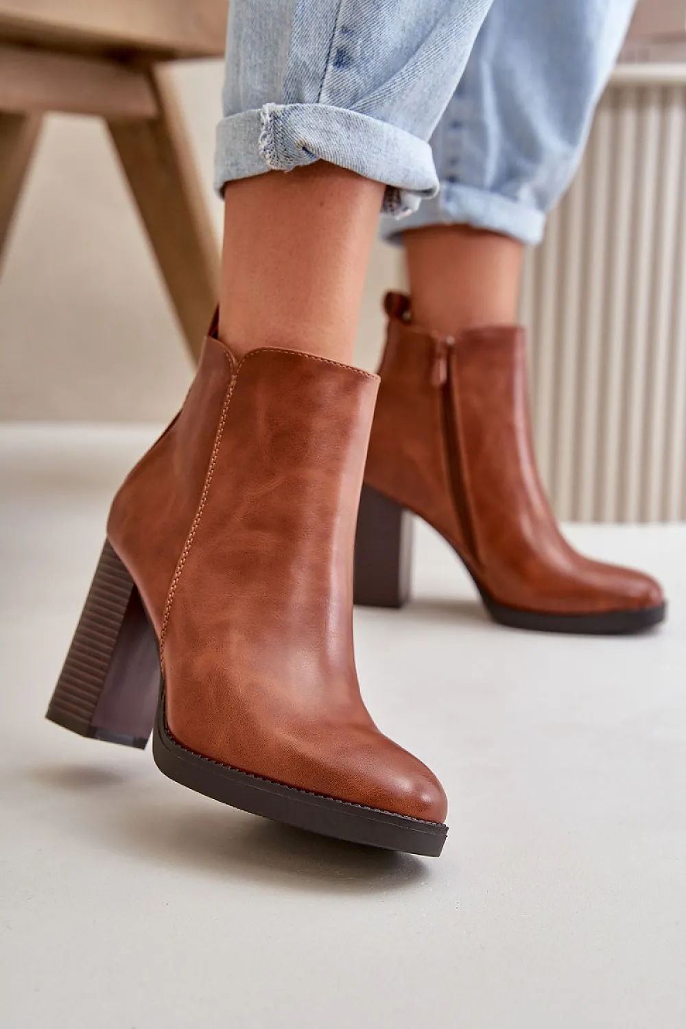 Heel boots