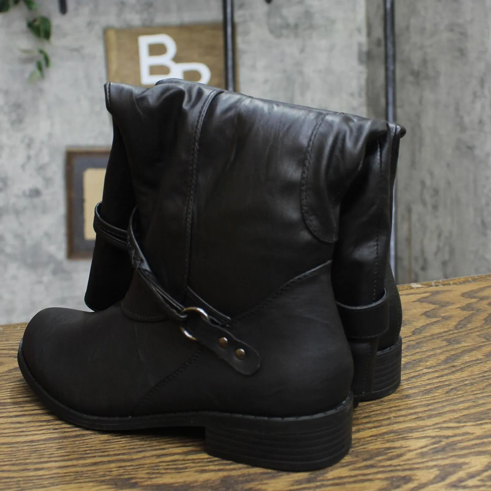 Journee Collection Womens Faux Leather Dress Boots 16764e9b09cafe Black 7M-XWC
