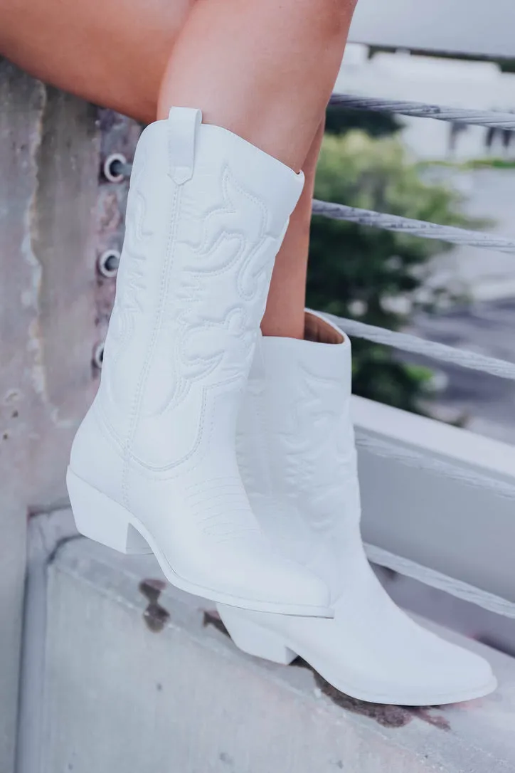 Lockhart Cowgirl Boots - White