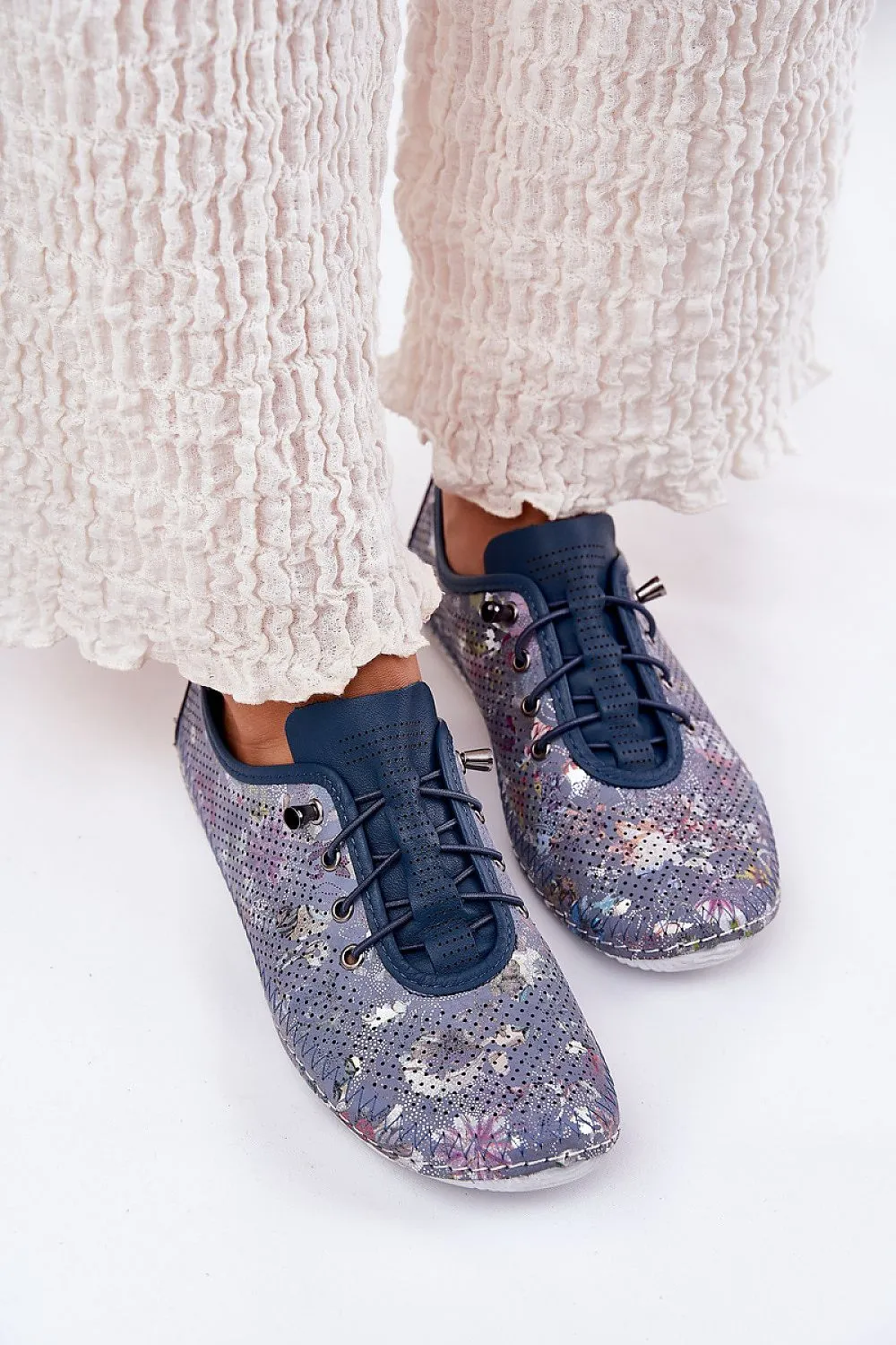 Low Shoes