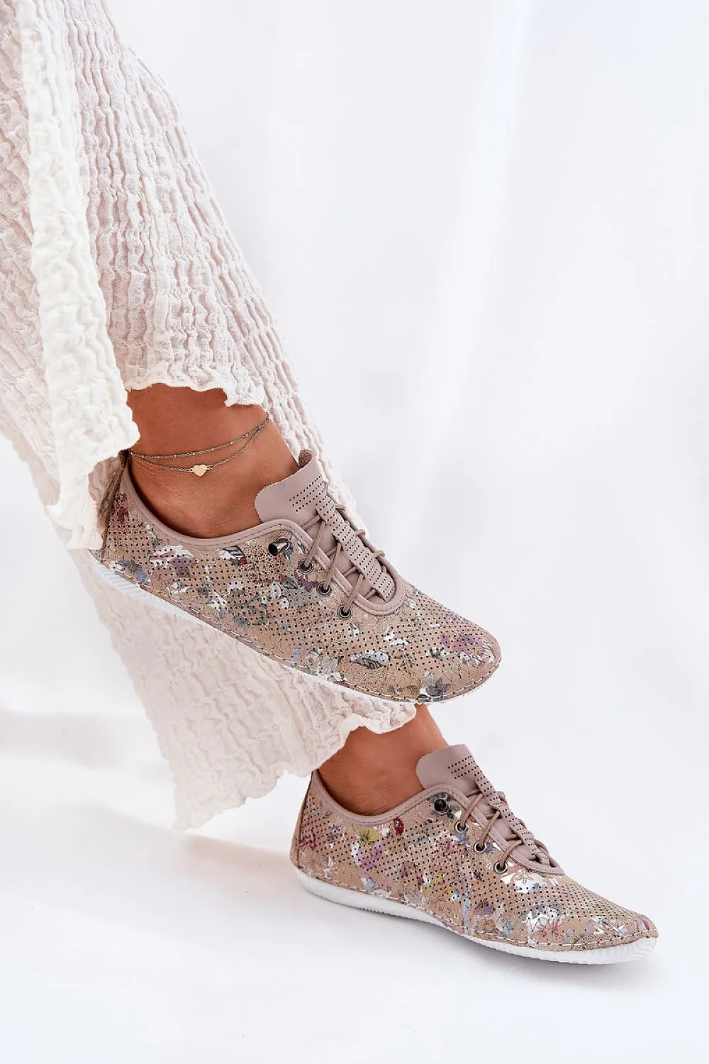 Low Shoes