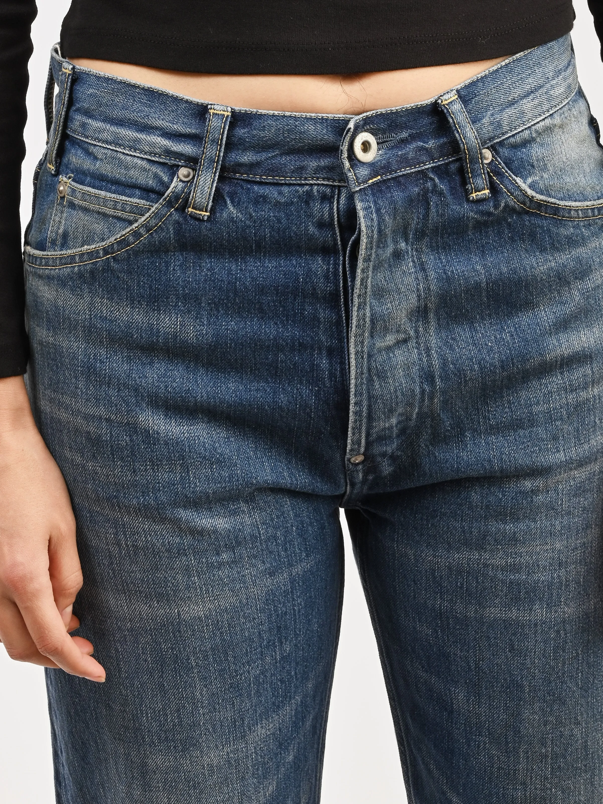 Medium Distress Selvedge Denim Narrow Straight Cut