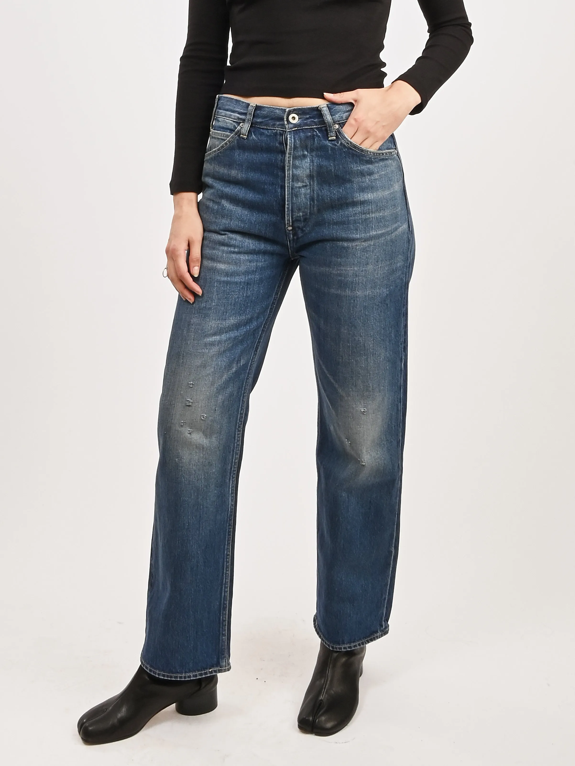 Medium Distress Selvedge Denim Narrow Straight Cut
