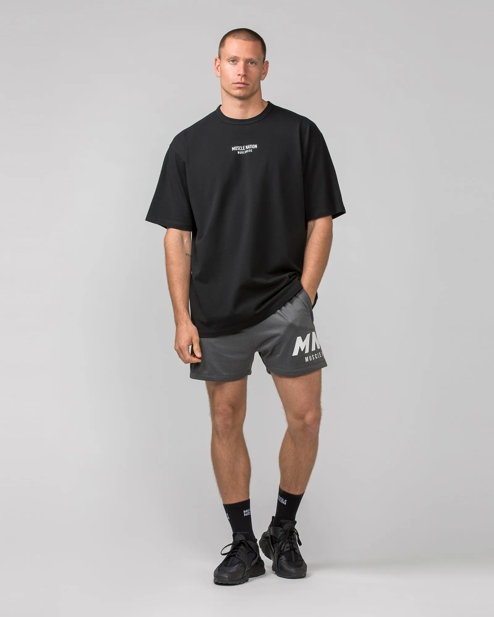 MNTN Lay Up 3.5" Shorts - Tornado