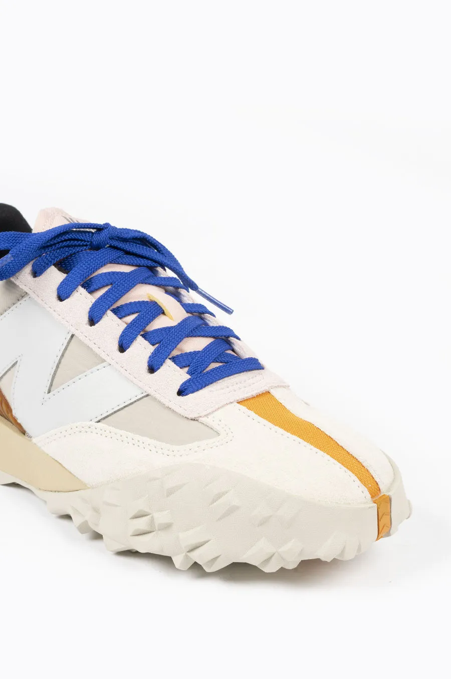 NEW BALANCE XC72 WHITE PINK