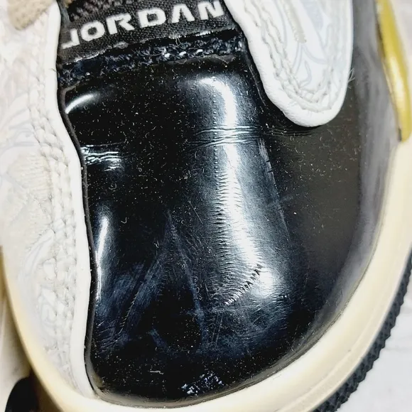 Nike Air Jordan Dub Zero Metallic Gold White Black Basketball Sneakers D687