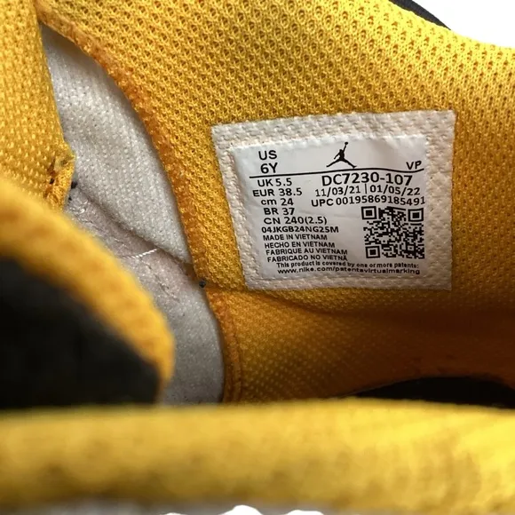 NIKE Air Jordan Stay Loyal Basketball Shoe High Top DC7230-107