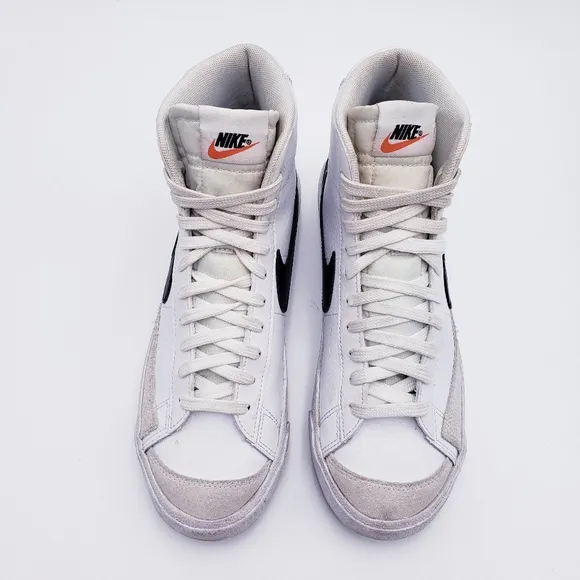 Nike Blazer Mid '77 Boys' Grade School DA4086-100 Youth Size 7  White Black