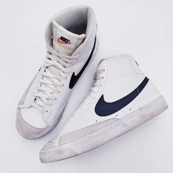 Nike Blazer Mid '77 Boys' Grade School DA4086-100 Youth Size 7  White Black