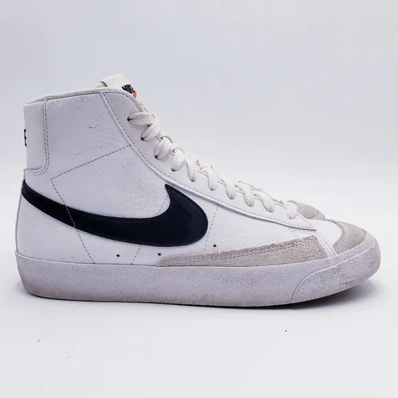Nike Blazer Mid '77 Boys' Grade School DA4086-100 Youth Size 7  White Black