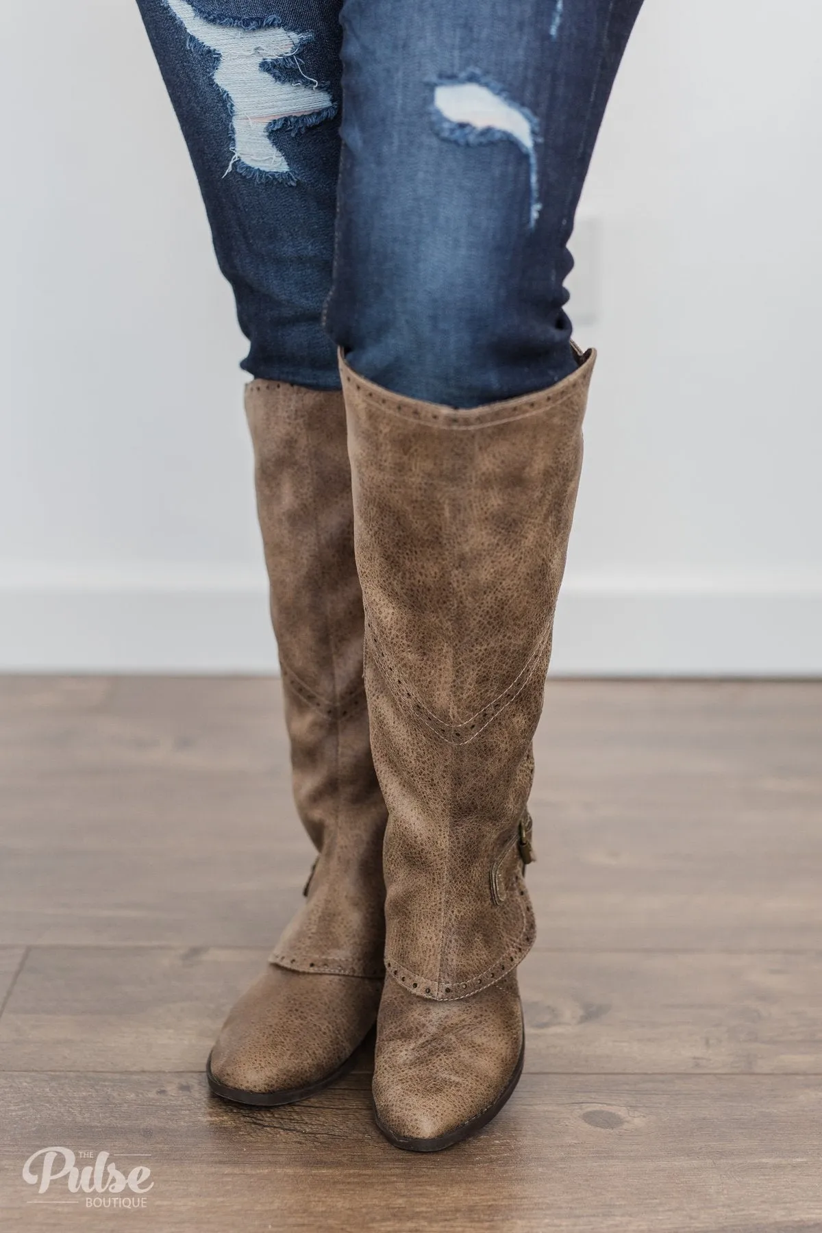 Not Rated Yuriko Boots- Taupe