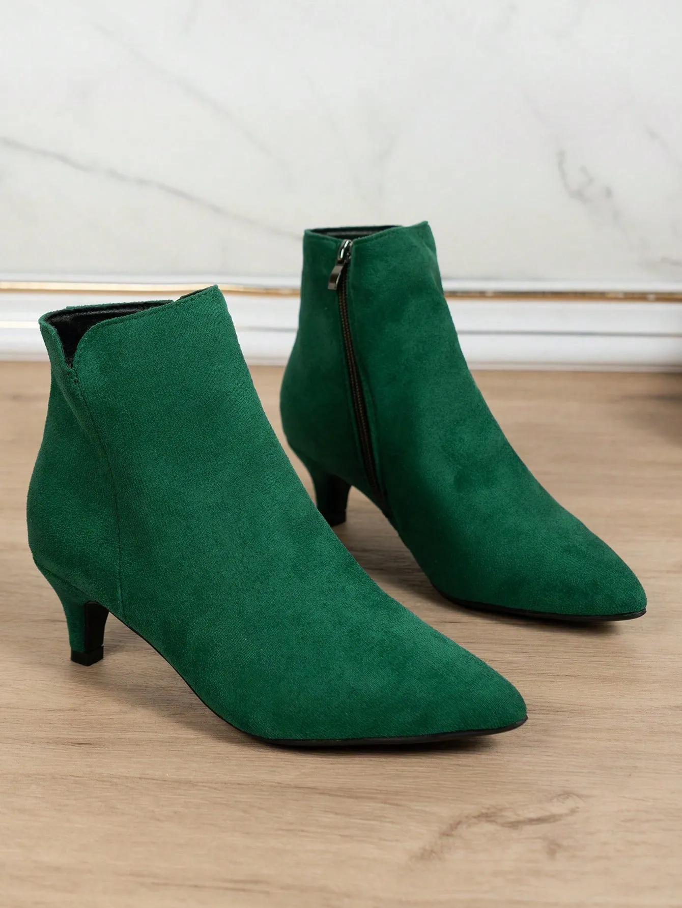 Pointed Toe Block Heel Boots With Side Zipper - Green
