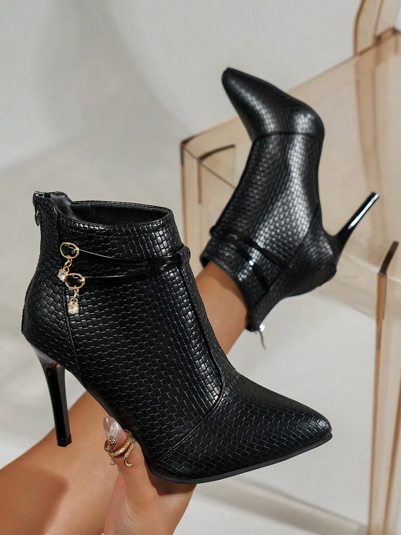 Pointed Toe Buckle Decor High Heeled Boots - Black - FD ⚡