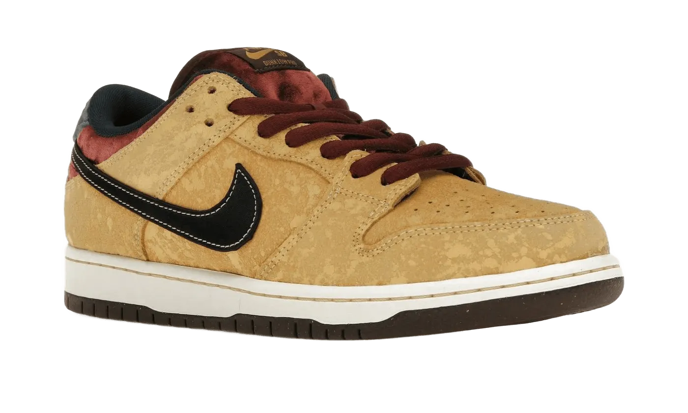 SB Dunk Low City of Cinema