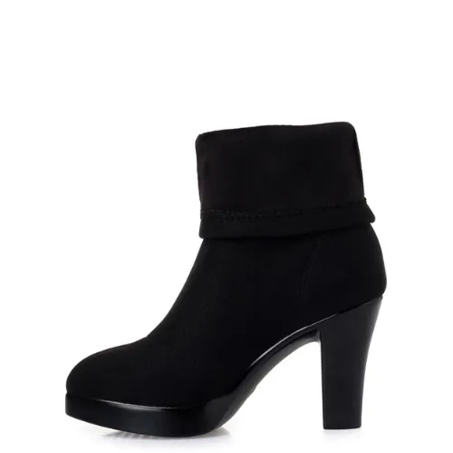 Small Size Stretch Boots For Women DS38