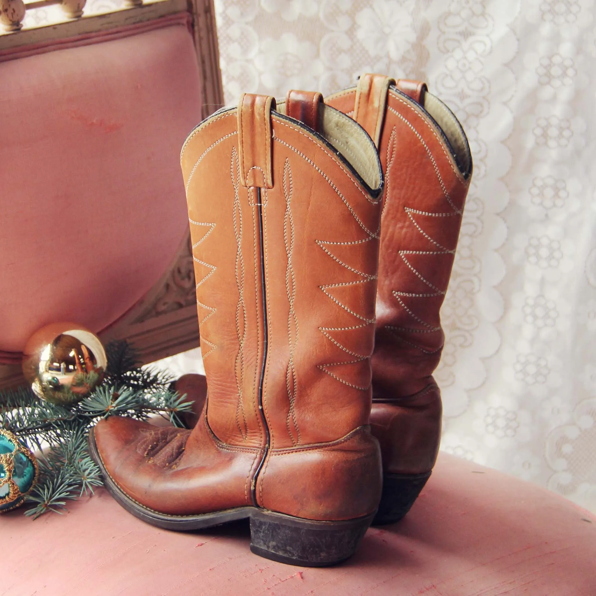 Snowy Montana Vintage Boots