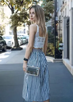 Solid Alys White Box Clutch Crossbody Bag