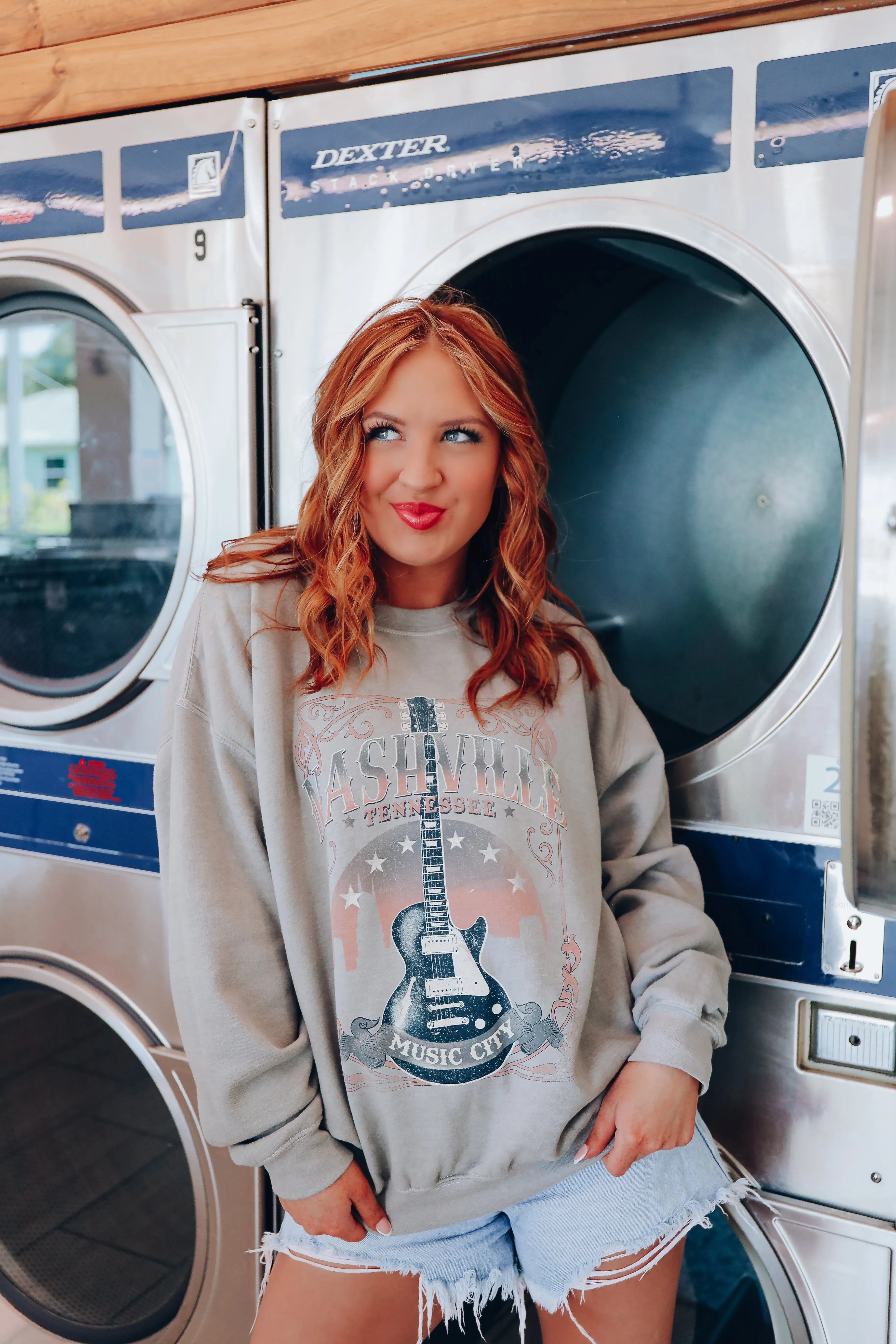 The Music City Graphic Sweatshirt - Olive