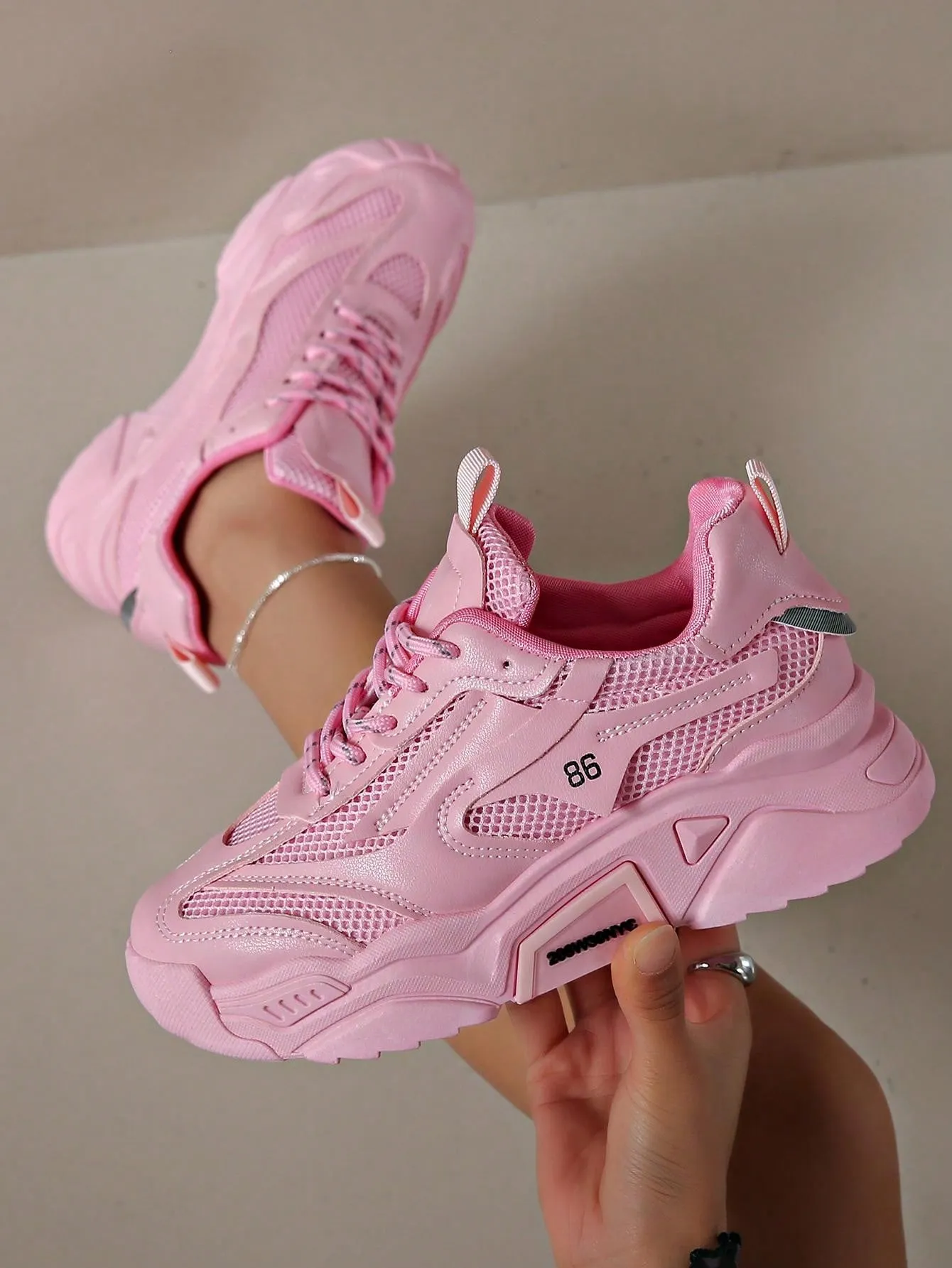 Thick-Soled Mesh Flat-Heeled Chunky Sneakers