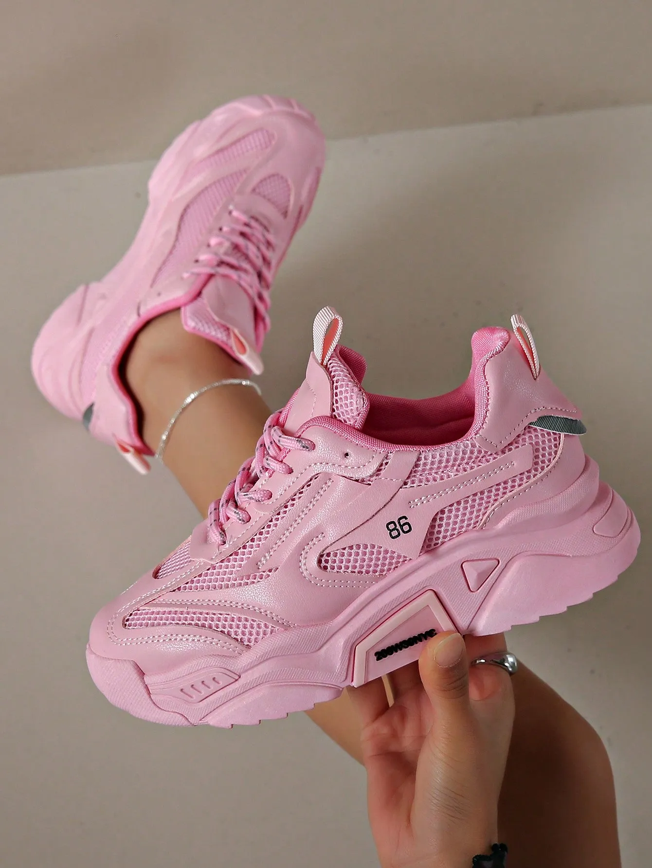 Thick-Soled Mesh Flat-Heeled Chunky Sneakers