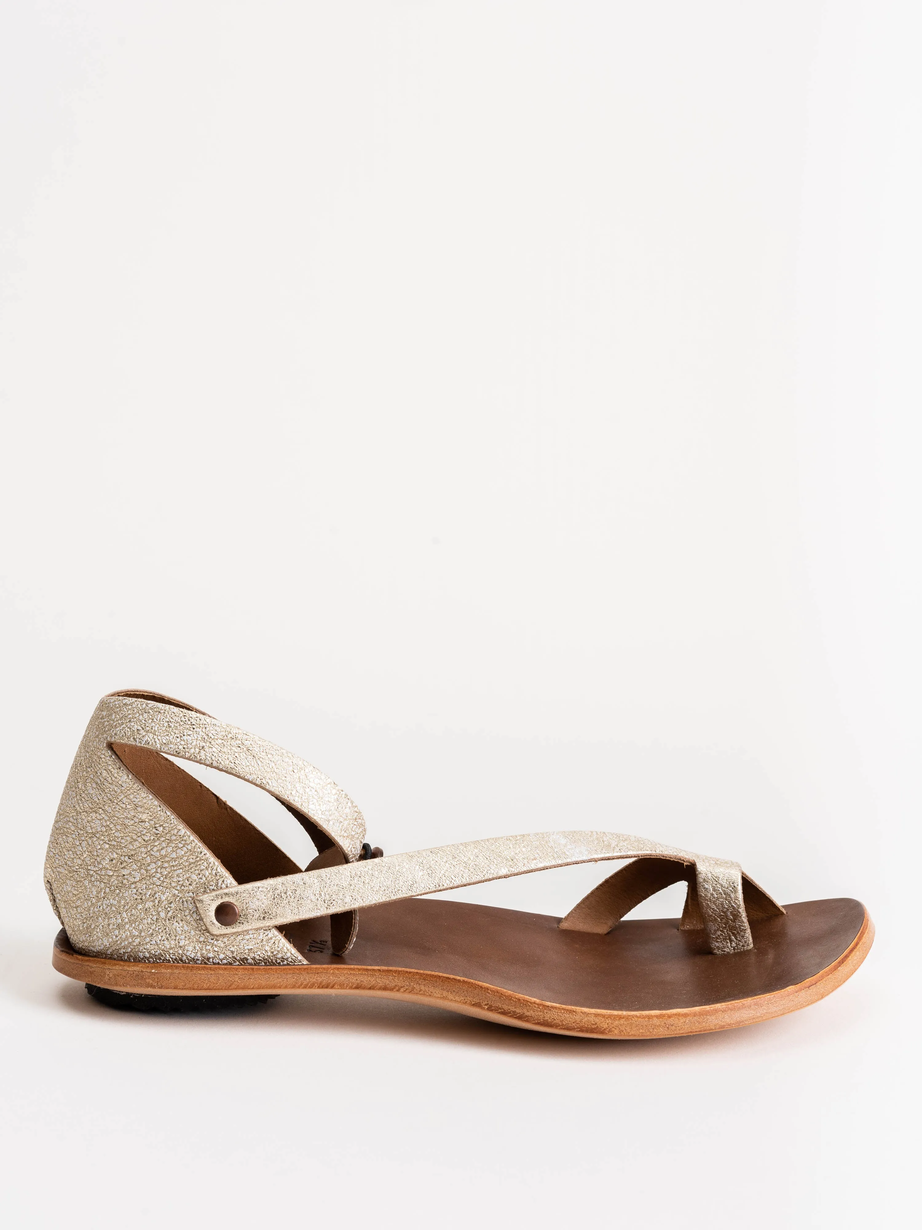 tomcat sandal