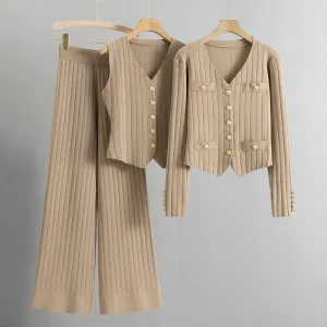 Tricot Knit Set – Buttoned Vest & Cardigan – Elegant Lounge Style