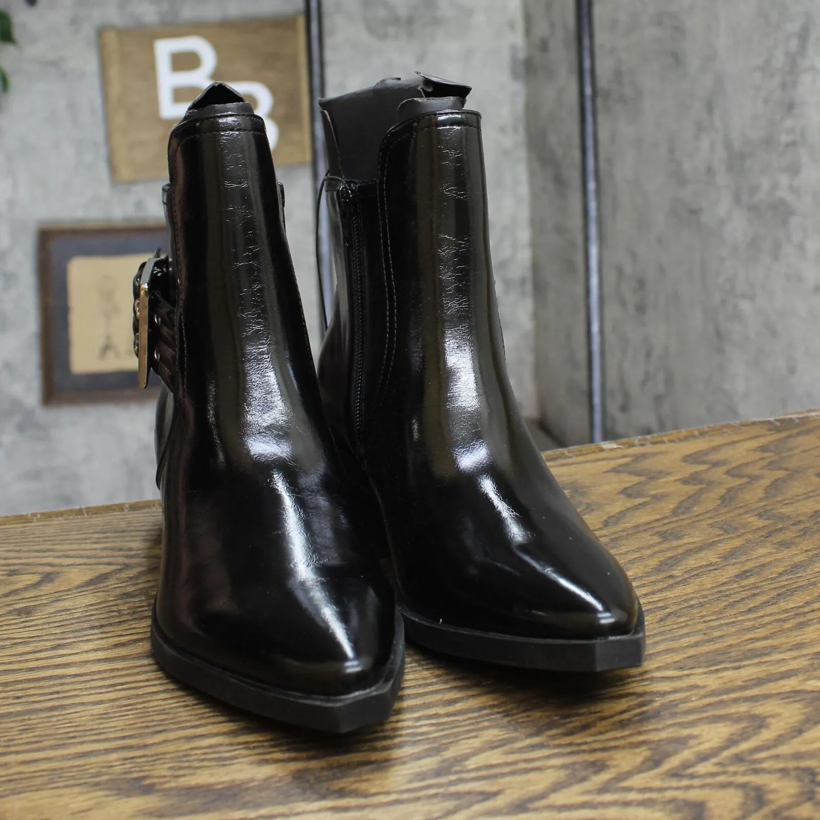 Wild Fable Giovanna Buckle Western Ankle Boots Memory Foam Insole Black 7.5M
